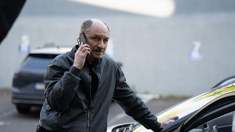 Christian M&ouml;ller (Michael Schenk) von der Mordkommission ist ein Kollege von Maryam Azadi und Hamza Kulin. Er hatten damals einen Todesfall untersucht, der mit der Brandkatastrophe im Zusammenhang stand.