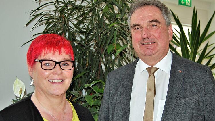 Rektor Hans Hanna und Konrektorin Ellen Erhard wurden offiziell in ihren Ämtern begrüßt. Sigismund von Dobschütz