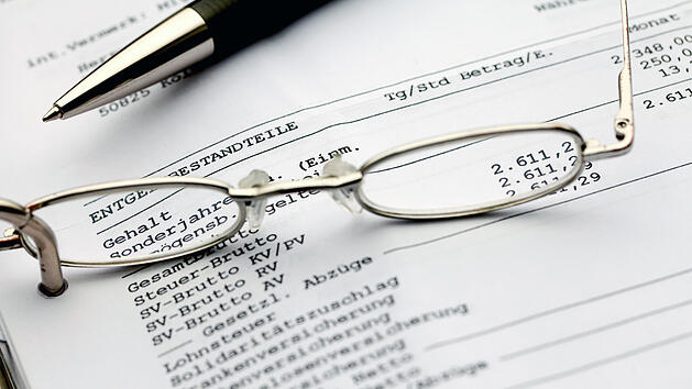 Rente und Krankenkasse: Helfen weniger Leistungen gegen steigende Sozialabgaben?