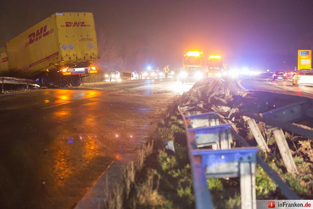 Südwesttangente Fürth: Lkw durchbricht Leitplanke