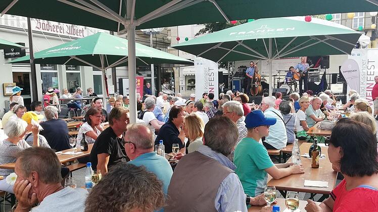 Weinfest auf dem Marktplatz in Bad Kissingen