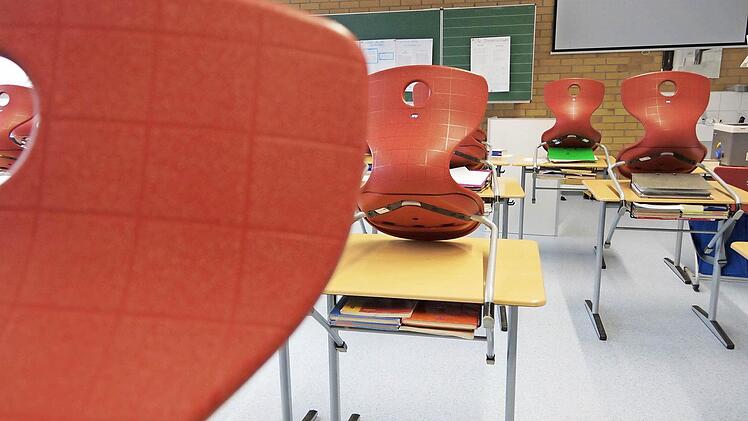 Eines der renovierten und neu möblierten Klassenzimmer