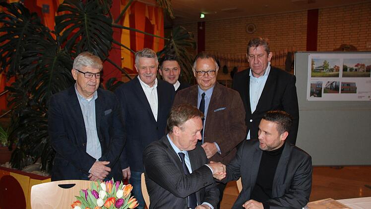 Besuch von Bundestagsvizepräsident Thomas Oppermann in AhornOliver Schmidt