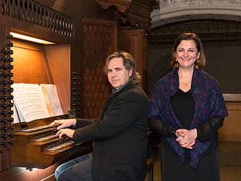 Regionalkantor Peter Rottmann und Sopranistin Radka Loudova-Remmler   werden  am Sonntag, 7. Juli, ein Konzert in Fladungen geben. Foto: Archiv/Björn Hein