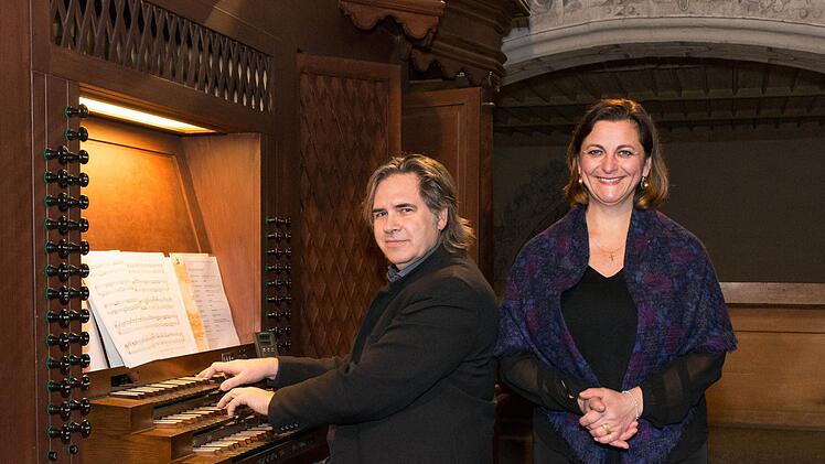 Regionalkantor Peter Rottmann und Sopranistin Radka Loudova-Remmler   werden  am Sonntag, 7. Juli, ein Konzert in Fladungen geben. Foto: Archiv/Björn Hein