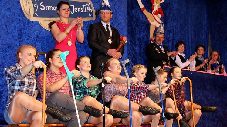 ... brachten die Elf von der Jugendgarde... Foto: Bettina Knauth