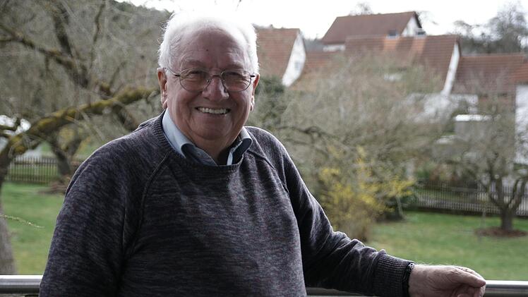 Adam Reusch ist der letzte noch lebende Spieler der Gründungsmannschaft des VfB Rupboden von 1959. Über viele Jahre war der 85-Jährige in dem Verein aktiv, der 1993 zusammen mit dem TSV Zeitlofs im neu gegründeten SV Zeitlofs-Rupboden aufging.  Foto: Steffen Standke