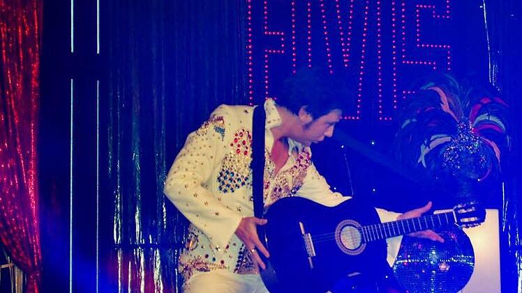 Las Vegas-Show in Bad Kissingen. Foto Sigismund von Dobschütz