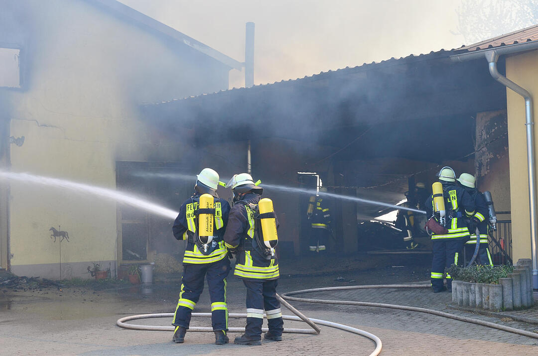 Feuer auf Aussiedlerhof