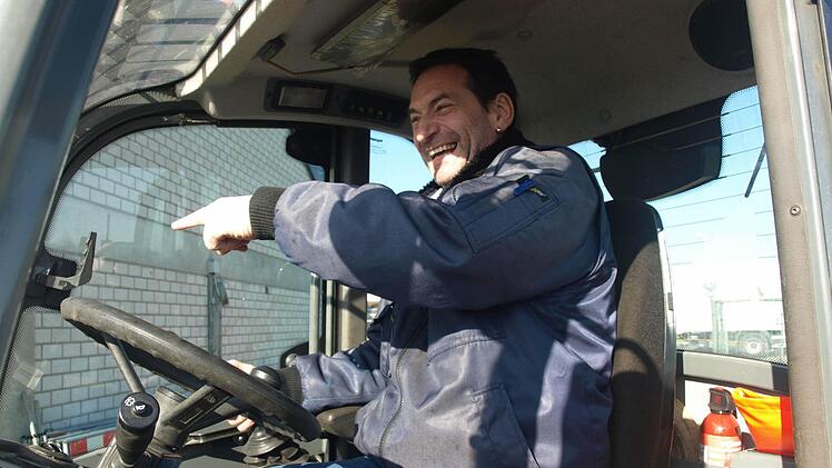 Den Bauhof der Gemeinde Oerlenbach leitet seit Februar Michael Schmitt. Foto: Stefan Geiger