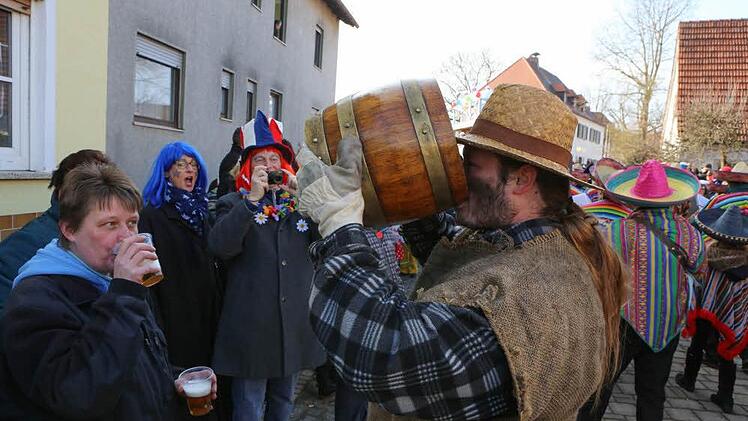 Närrisches Treiben in ReckendorfFoto: Barbara Herbst