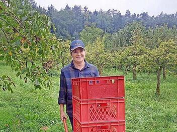 Die Schweizerin Christiane hat eine Woche lang bei der Ernte fleißig mitgeholfen.
