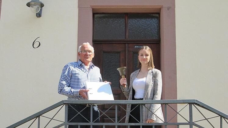 Nachfolgerin von Ortsprecher Hans Schönau (links) ist  Maria Pfaff,  die auch zur Stadträtin gewählt wurde.  Winfried Ehling