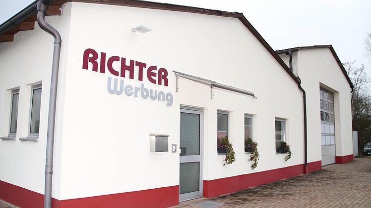 Richter Werbung übernimmt Druckaufgaben im Bereich Technik, Werbung und Druck.