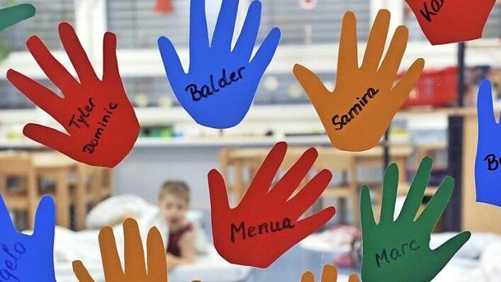 Immer mehr Kinder leben im Ebersdorfer Gemeindegebiet. Dies sorgt für eine Aufstockung der Krippen- und Kindergartenplätze. Symbolfoto: Rainer Jensen, dpa