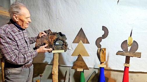 Die Werke von Walter Schaub zeichnen sich durch ihre starke Ausdruckskraft und eine tiefgründige Symbolik aus.