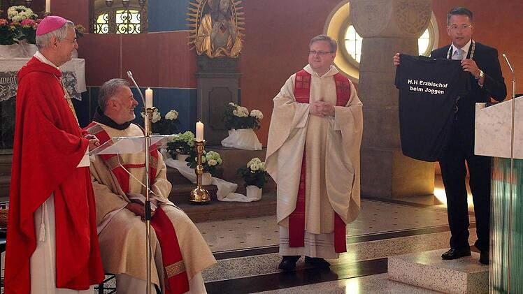 Das Geschenk vom Bürgermeister  Foto: Johanna Blum
