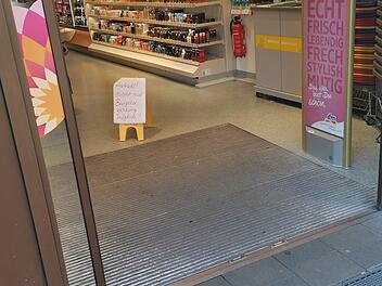 Bamberg: dm-Drogeriemarkt mit akuter St&ouml;rung - andere Filialen m&uuml;ssen sogar schlie&szlig;en