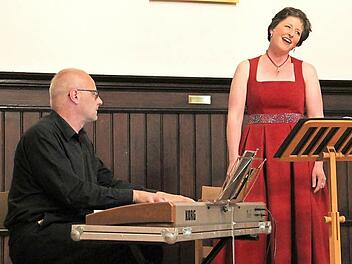 Stephanie Simon und Thomas Meyer beim Filmmusik-Konzert in Kronach  Foto: Maiell Dörrschmidt