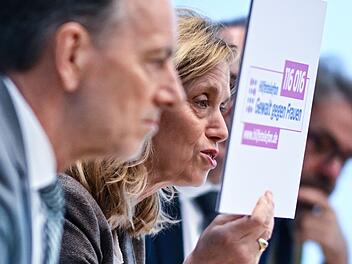 Pressekonferenz &bdquo;H&auml;usliche Gewalt 2024&ldquo;