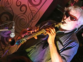 Joe Kucera am Saxofon Fotos: Brigitte Krause