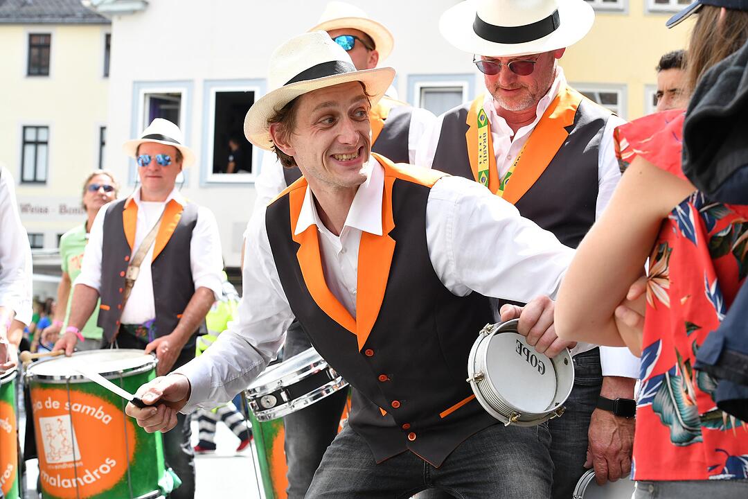 Umzug beim Samba-Festival in Coburg