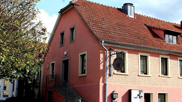 Bald ist das alte Vereinshaus Krone neuer Mittelpunkt für die Dorfgemeinschaft.