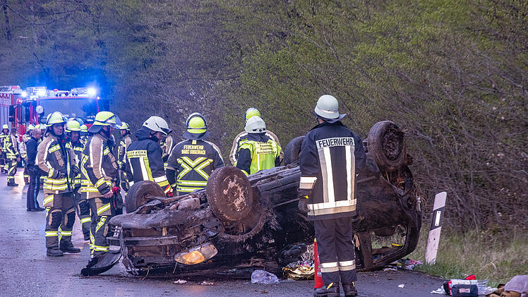 Vier Verletzte bei Unfall im Landkreis Bamberg am Sonntag (25.4.2022=