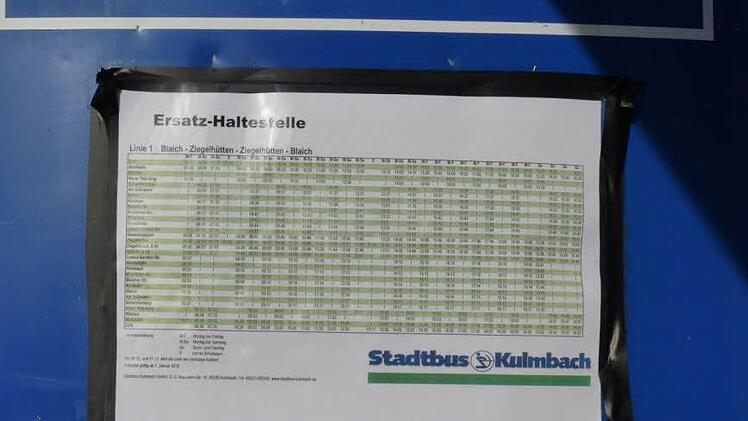 Volker Wack monierte unter anderem auch diese provisorisch angebrachte Linien-Übersicht an einer Bushaltestelle an der B 85. Foto: privat