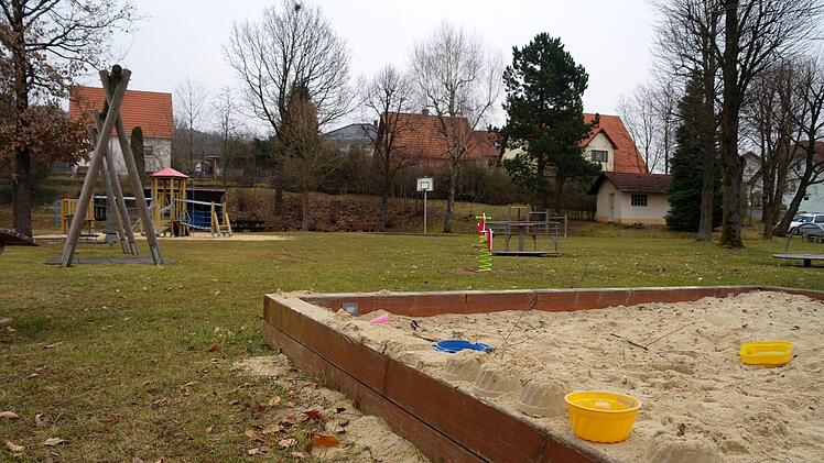 Damit auch im neuen Kindergarten, der auf dem Spielplatzgelände in der Dalherdaer Straße entstehen soll, gebacken werden kann, braucht er Energie. Verschiedene Energiekonzepte wurden in der jüngsten Gemeinderatsitzung vorgestellt.  Foto: Stephanie Elm