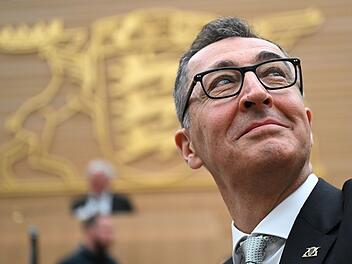 &Ouml;zdemir wird Ministerpr&auml;sident von Baden-W&uuml;rttemberg