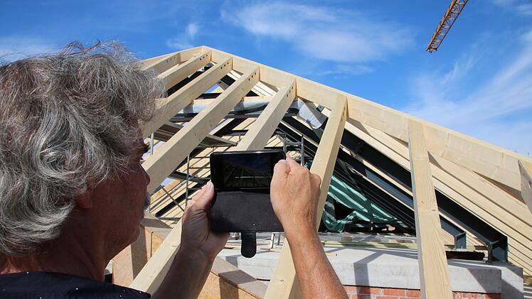 Eindrücke von der Baustelle für das neue Behördenzentrum. Foto: Ralf Ruppert
