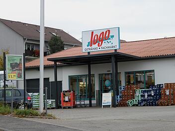 Für den Überfall auf diesen Getränkemarkt in Ebelsbach musste sich jetzt ein 25-Jähriger aus dem Maintal vor dem Schöffengericht in Haßfurt veranworten.Günther Geiling