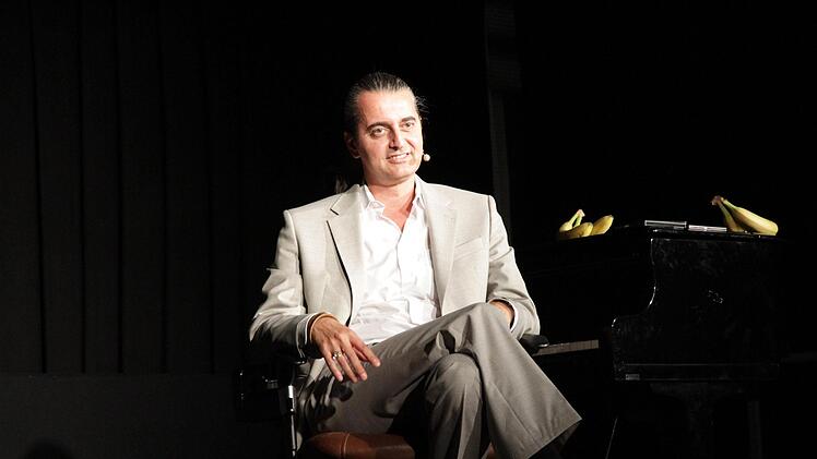 Hagen Rether bei seinem Auftritt  in Eggolsheim Foto: Mathias Erlwein