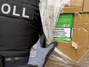 250.000 illegale E-Zigaretten in Fürth sichergestellt