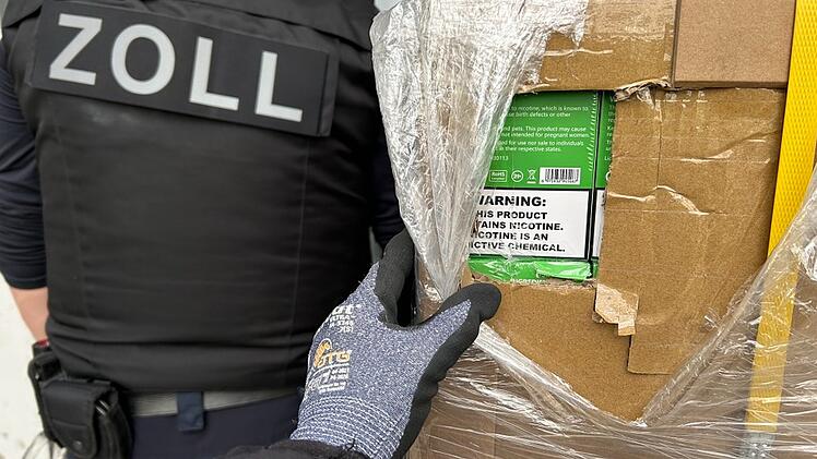 250.000 illegale E-Zigaretten in Fürth sichergestellt