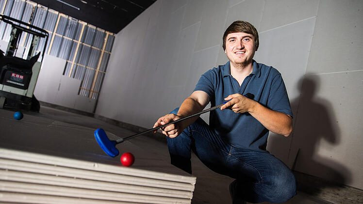 In Hallstadt bei Bamberg er&ouml;ffnet Halle f&uuml;r Minigolf und Darts