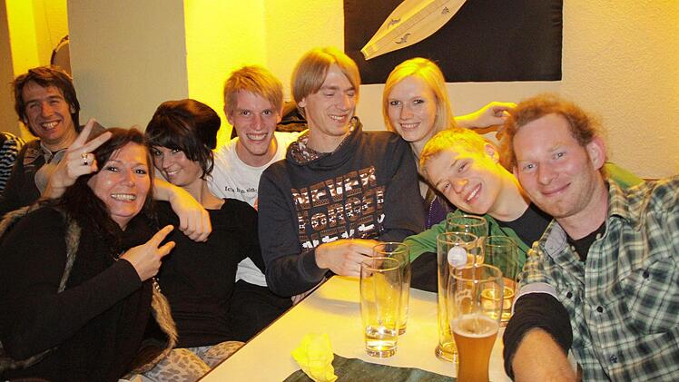 Ausverkauftes Haus, schöne Musik und gute Unterhaltung in Uehlfeld.