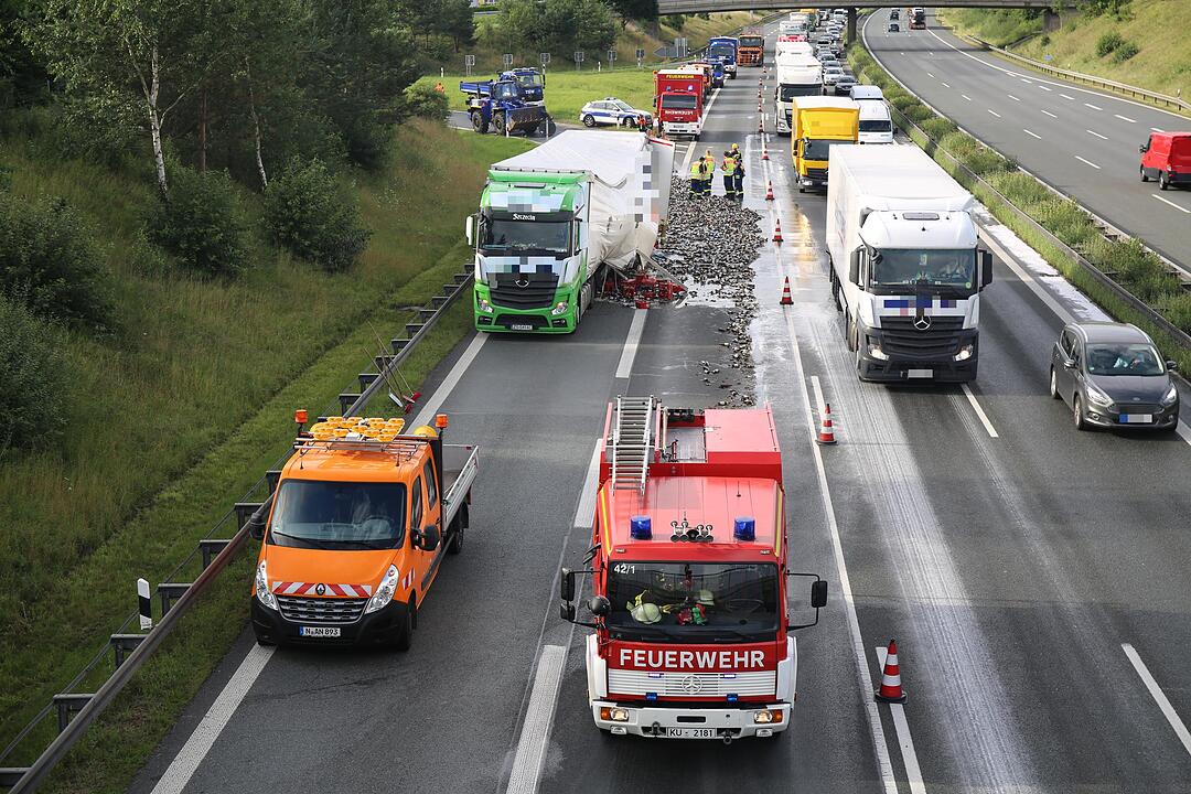 Bierflaschenchaos auf der A9