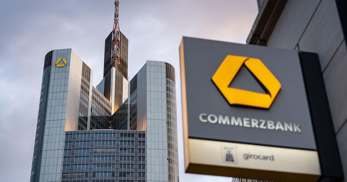 Commerzbank-zahlt-Entsch-digung-f-r-fr-here-Strafzinsen