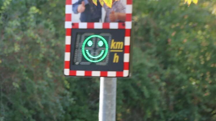 Wegen eines Smileys gibt es Ärger. Symbolbild: Thomas Malz