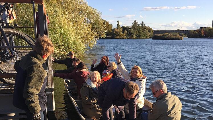 Kitzingen: Stadtschoppen-Beerdigung - Schaulustige können Ritual verfolgen