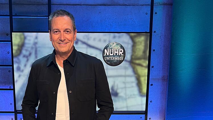 Der Kabarettist Dieter Nuhr gibt in seiner neuen Sendung "Nuhr unterwegs" Anekdoten von seinen Reisen um die Welt zum Besten.