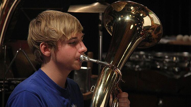 Nach bestandener Prüfung neu im Jugendorchester ist der Tenorhornspieler Stefan Wagenpfahl.