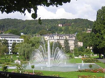 Der Springbrunnen im Rosengarten soll sein Aussehen behalten. Foto: Thomas Mäuser/ Archiv