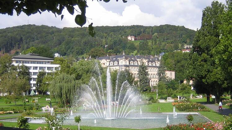 Der Springbrunnen im Rosengarten soll sein Aussehen behalten. Foto: Thomas Mäuser/ Archiv
