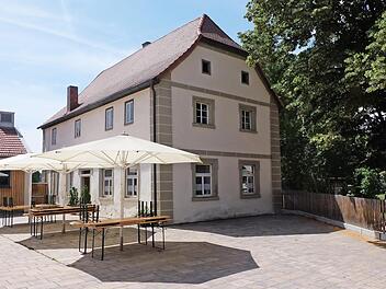 Das alte Forsthaus soll ein Braukulturhaus werden. Wie das aussehen könnte, soll in einem Nutzungskonzept dargelegt werden. Foto: Philipp Bauernschubert