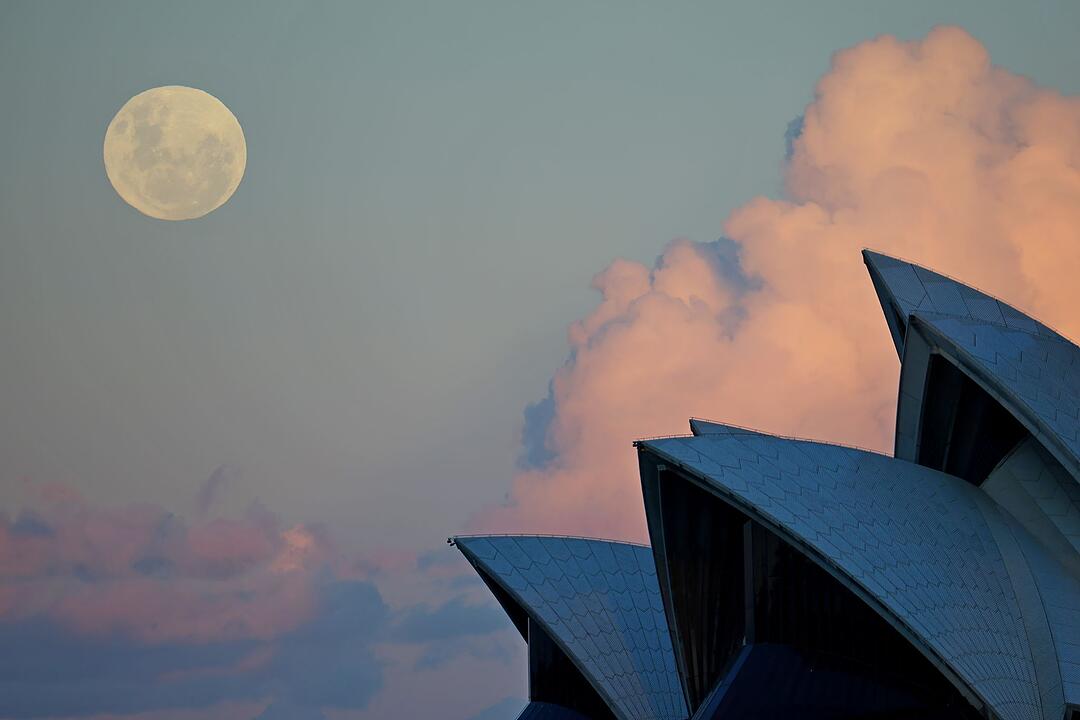 Blauer Mond in Sydney