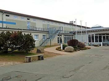 Wie sauber ist die Luft in der Grundschule Neunkirchen am Brand?