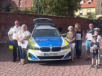 Marktheidenfeld: 1250 Euro abgegeben - Polizei w&uuml;rdigt ehrliche Finder